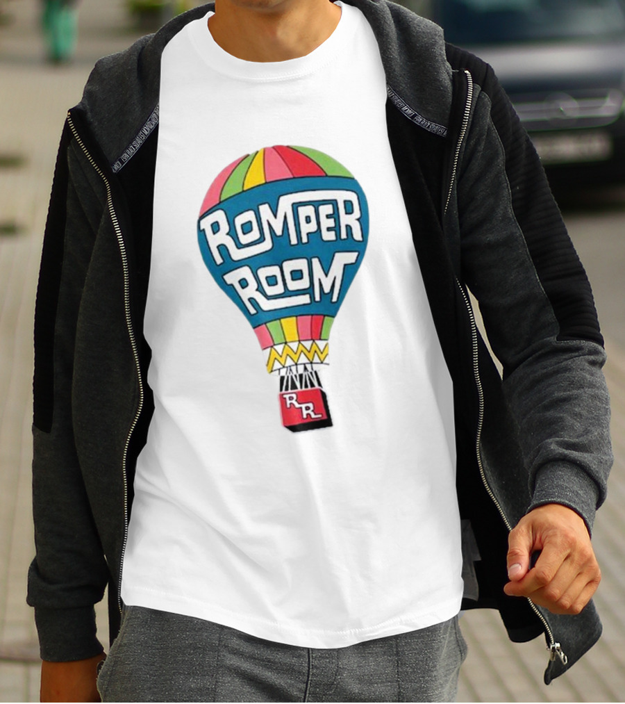 Romper Room Retrontario Hot Air Balloon Retro T-Shirt