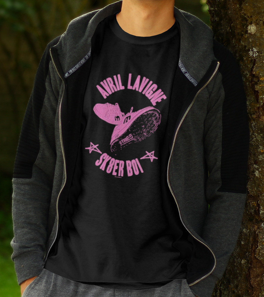 AVRIL LAVIGNE SK8ER BOI ETNIES STAR T-Shirt