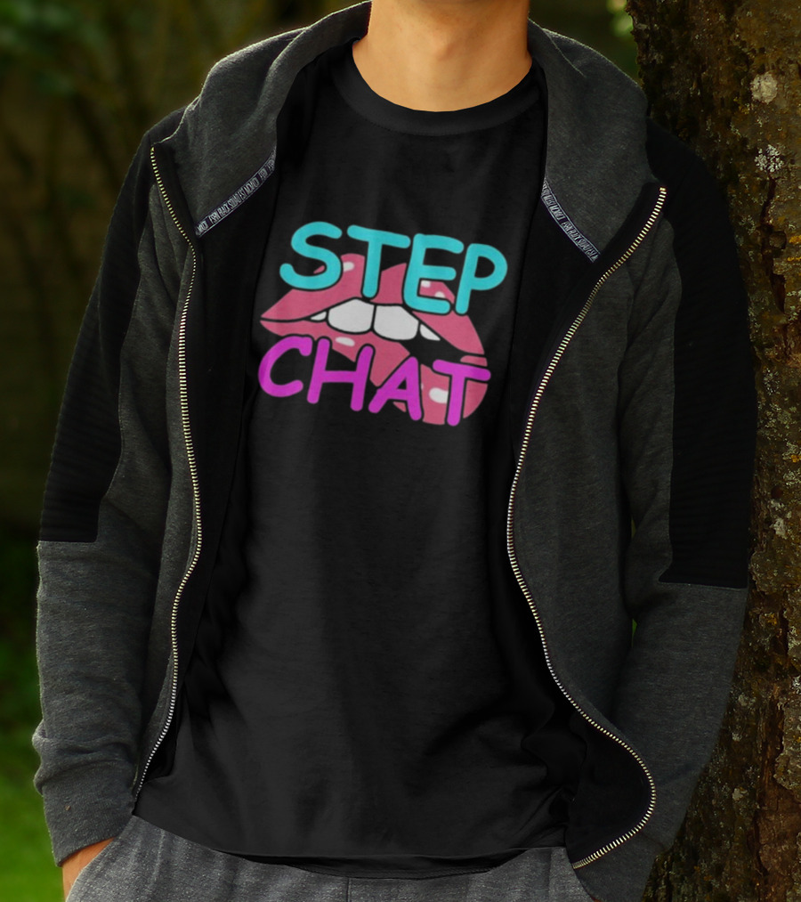Step Chat Lips T-Shirt