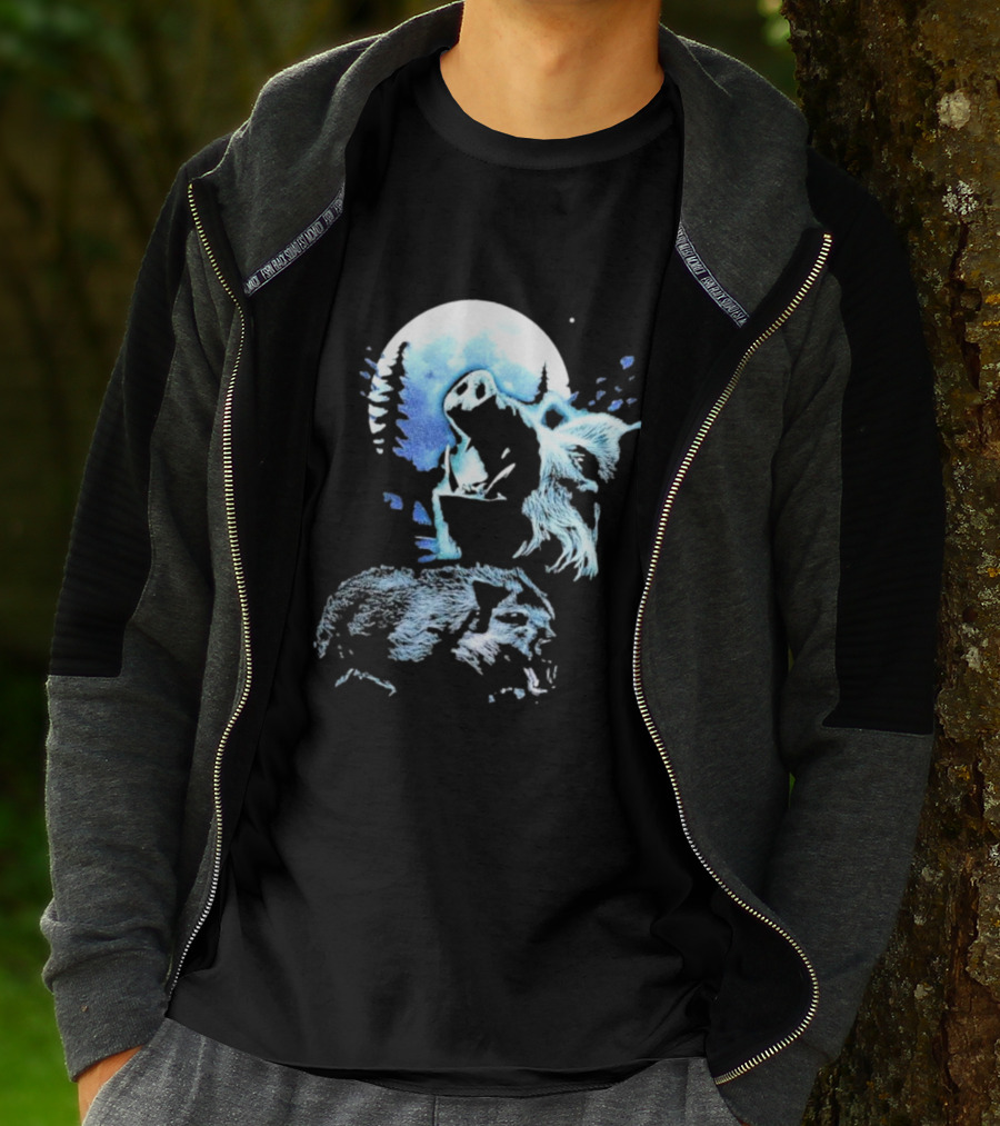 Wild Boar Howling At The Moon Men’s Forest Night Scene T-Shirt