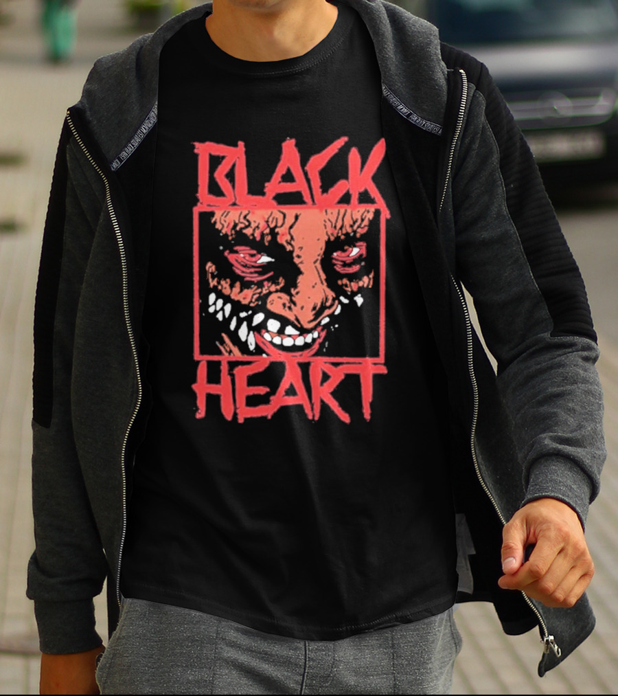 Lio Rush Blackheart Creepy Red Evil Face T-Shirt