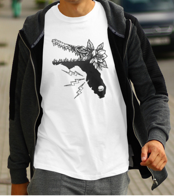 Florida Will Eat You - Alligator Skull Lightning Magnolia Map T-Shirt