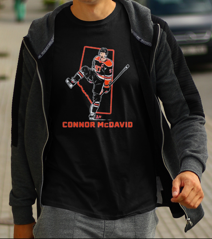 Connor McDavid Hockey Player 97 Canada Map Outline T-Shirt