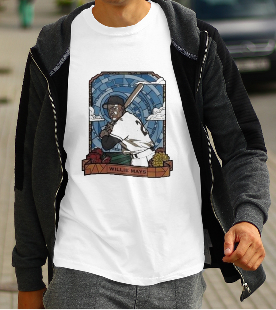 Willie Mays Giants Baseball Player With Bat And Clouds T-Shirt