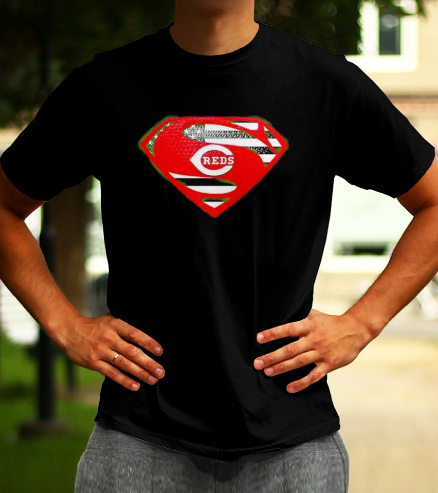 Cincinnati Reds Superman Shield USA Flag T-Shirt