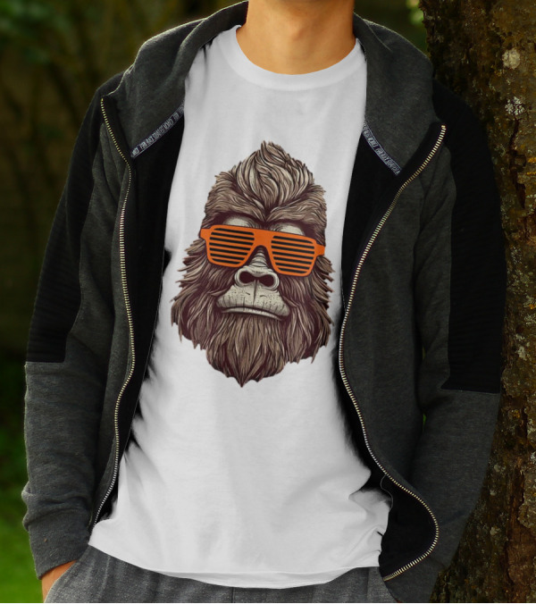 Bigfoot Birthday Boy Cool Striped Sunglasses Animal Party T-Shirt