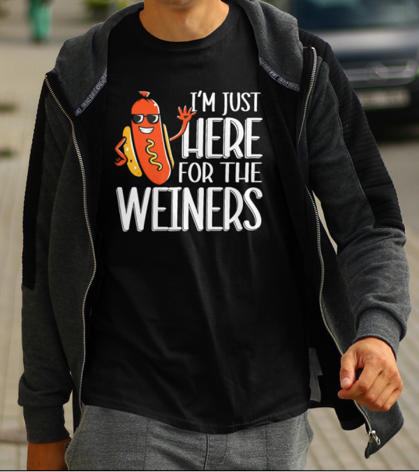 I'm Just Here For The Wieners Sausage Wearing Sunglasses T-Shirt