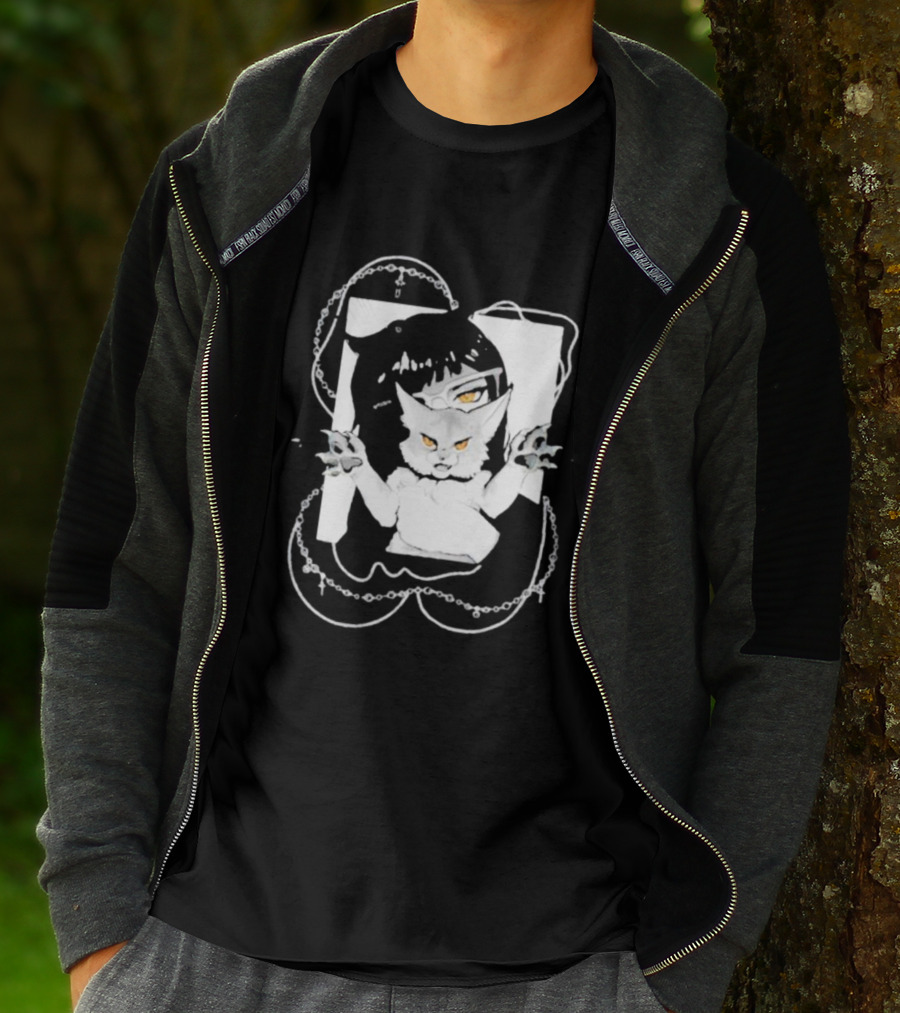 Aspens Cat Attack White Cat And Chains T-Shirt
