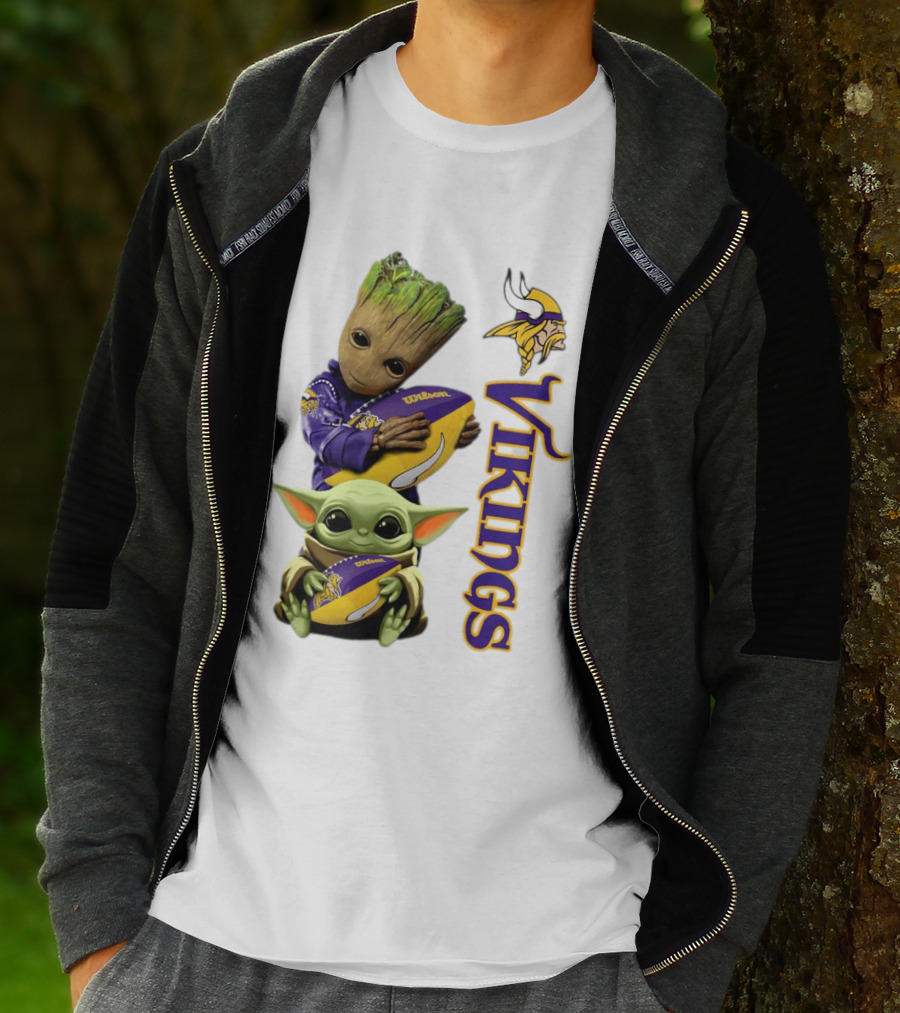 Baby Groot And Yoda Hugging Minnesota Vikings Football T-Shirt