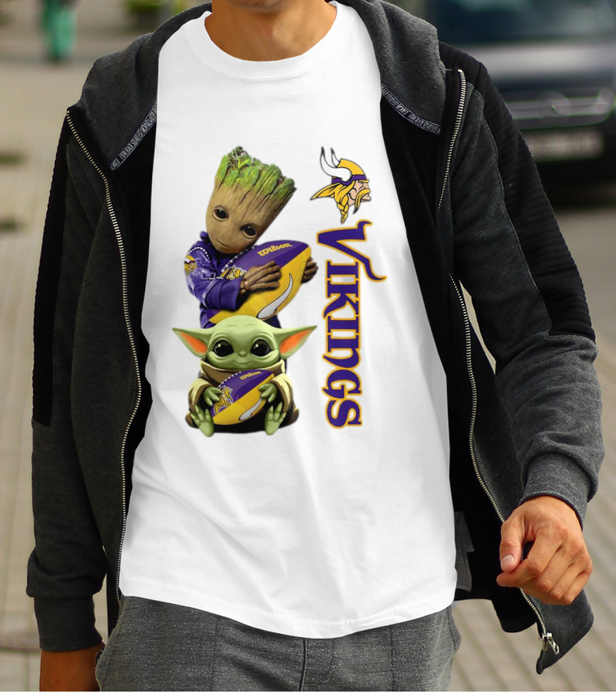 Baby Groot And Yoda Hugging Minnesota Vikings Football T-Shirt