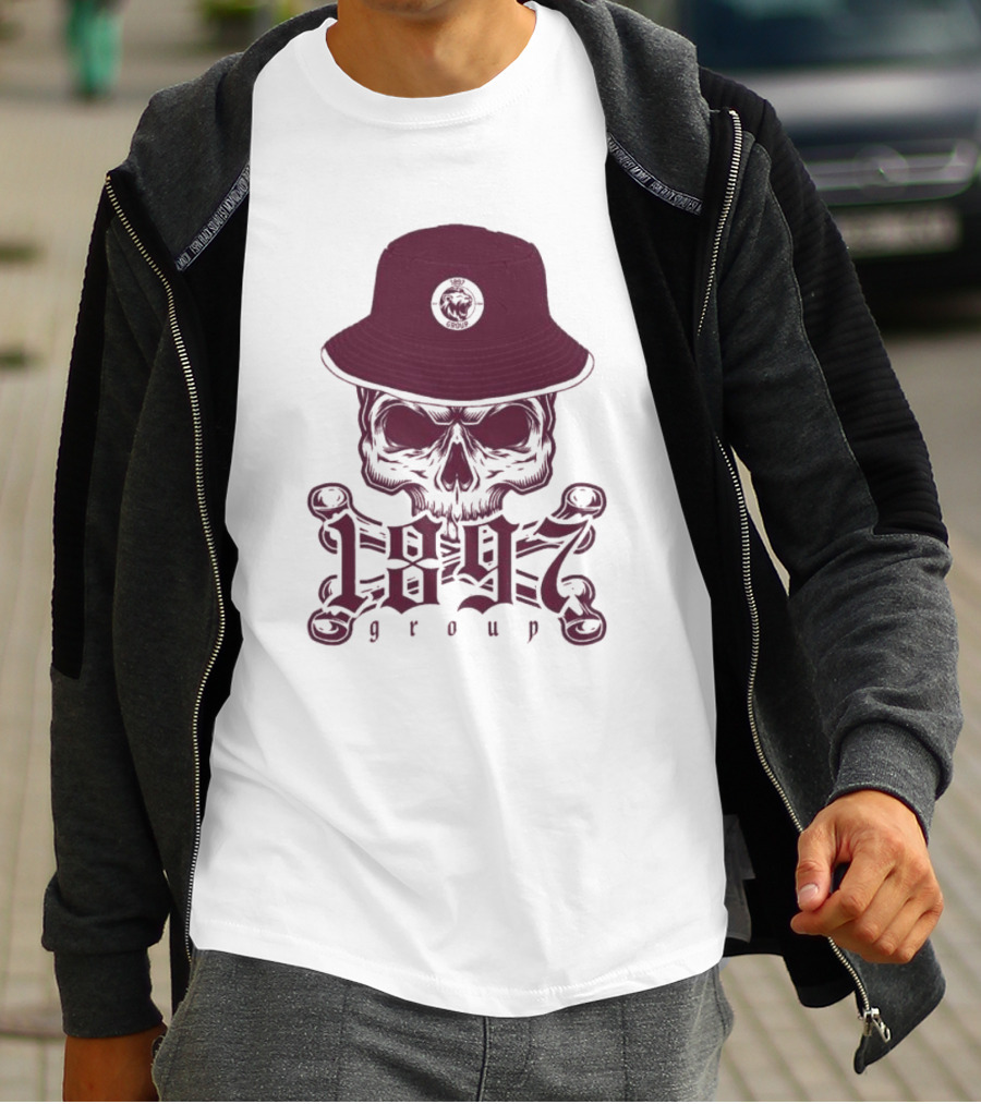 1897 Group Skull With Hat T-Shirt