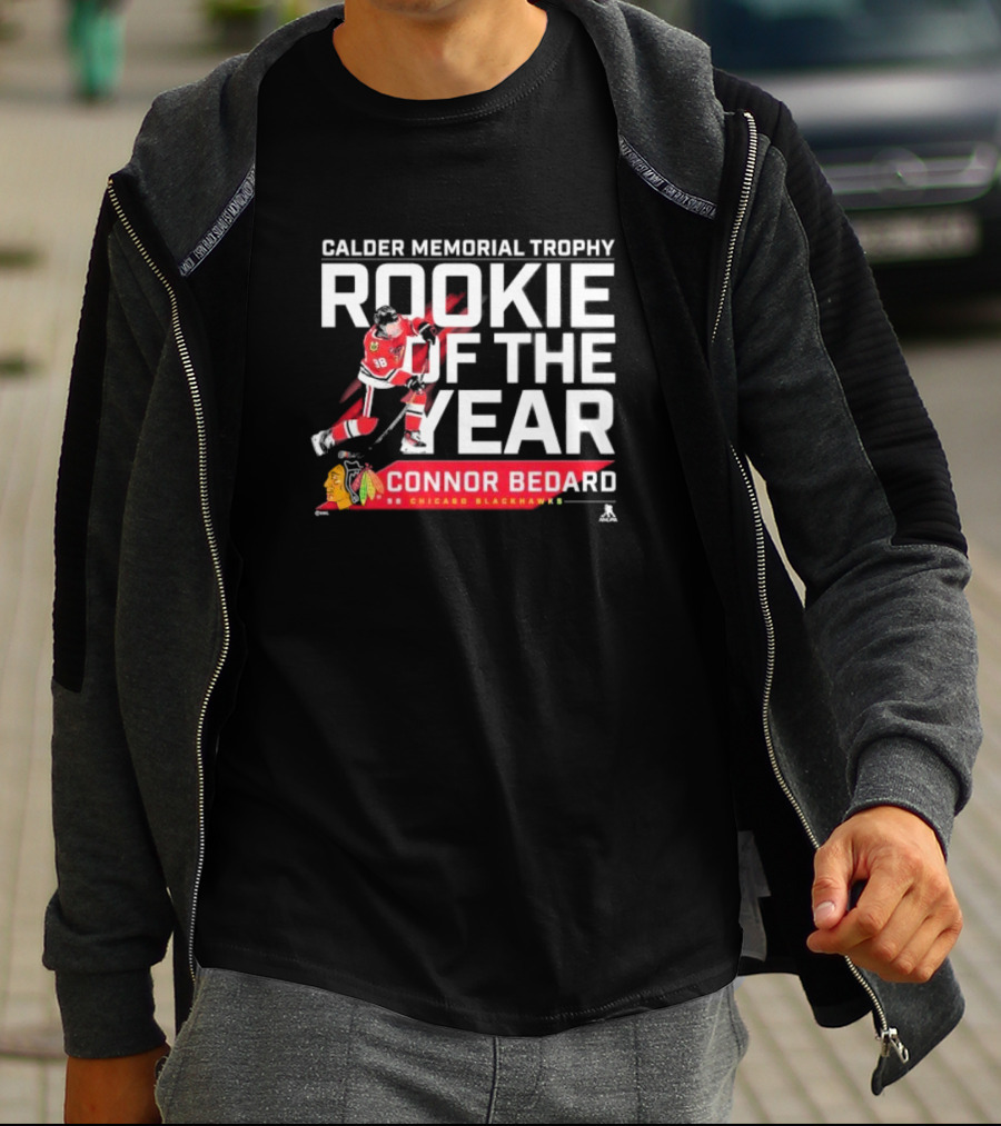 Connor Bedard Calder Memorial Trophy Rookie Of The Year 98 Chicago Blackhawks T-Shirt