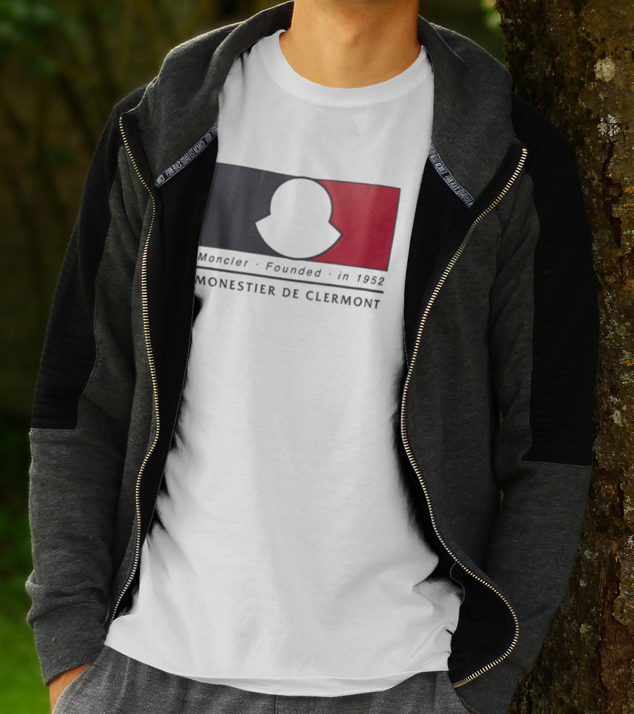 Moncler Founded In 1952 Monestier De Clermont Sky Blue Logo Black Red T-Shirt