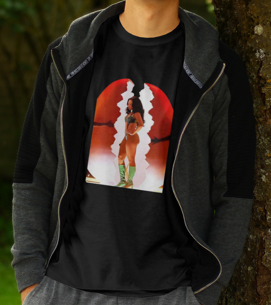 Tina Snow Iconic Empowerment Visual T-Shirt