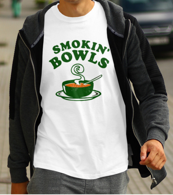 Smokin’ Bowls Soup With Spoon And Swirling Steam T-Shirt