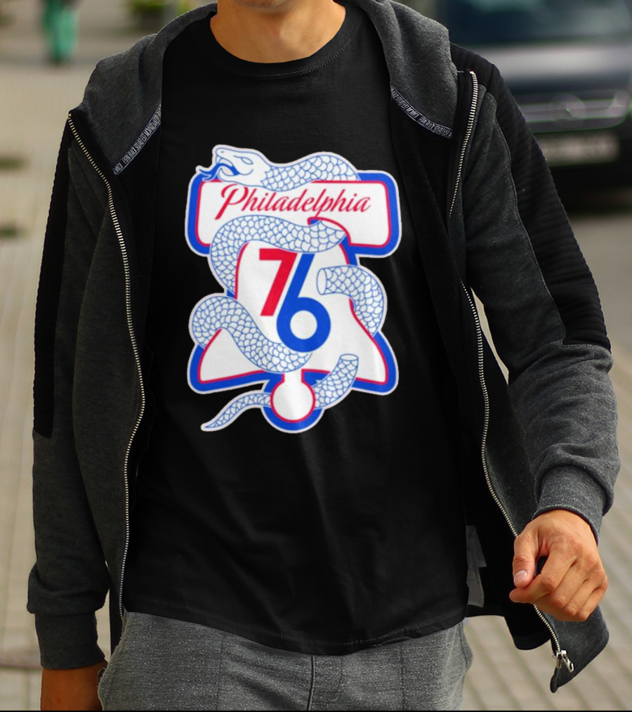 Philadelphia Phillies Liberty Bell Snake 76 T-Shirt