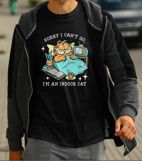 Sorry I Can’t Go I’m An Indoor Cat Funny Garfield Bedtime Relaxation T-Shirt