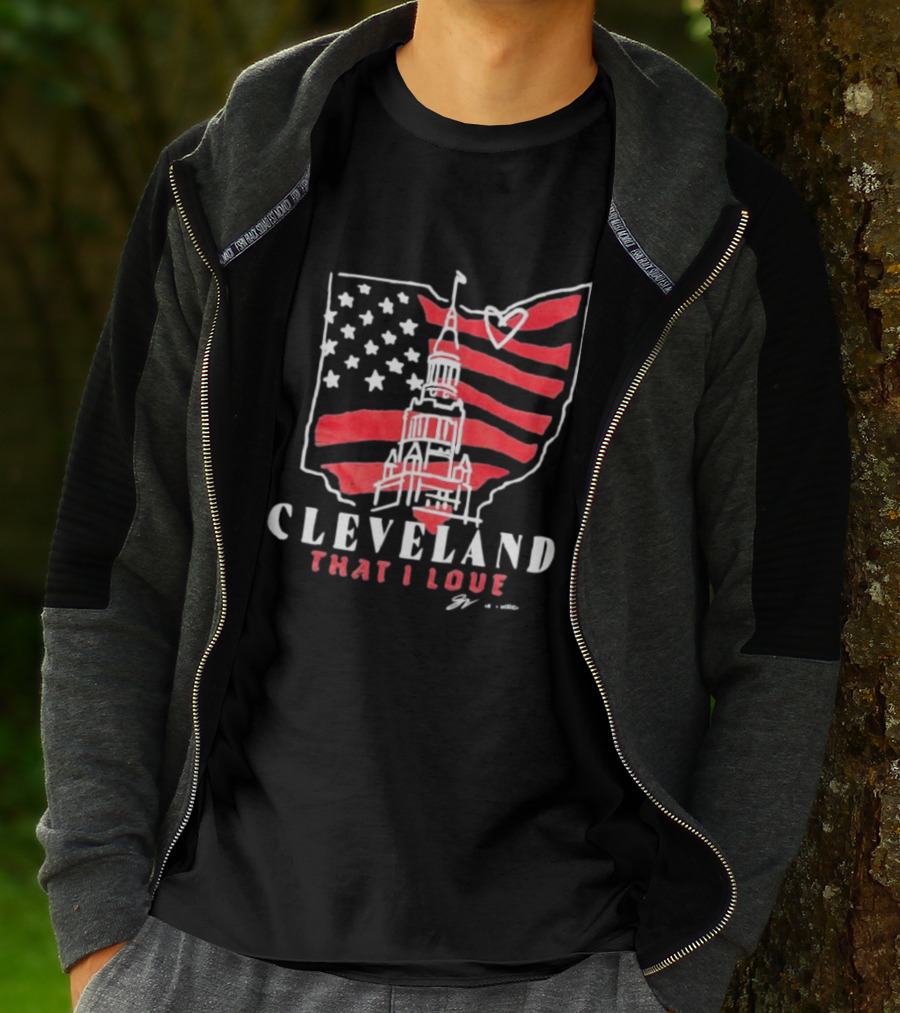 Cleveland That I Love American Flag Tower Ohio Heart Stars Stripes T-Shirt