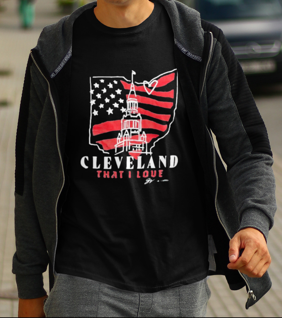 Cleveland That I Love American Flag Tower Ohio Heart Stars Stripes T-Shirt
