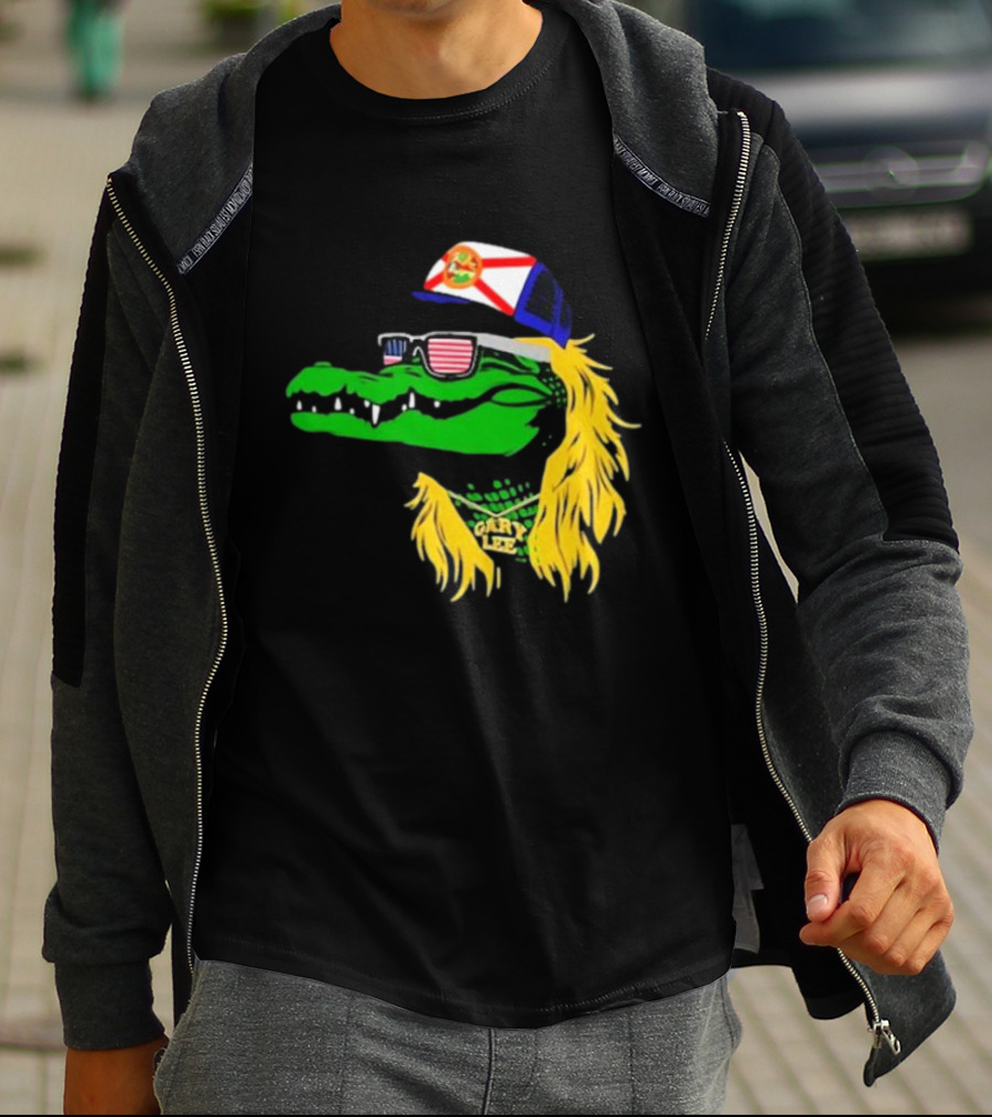 Conservativeant Wearing Gary Lee Gator With Trucker Hat And Sunglasses T-Shirt