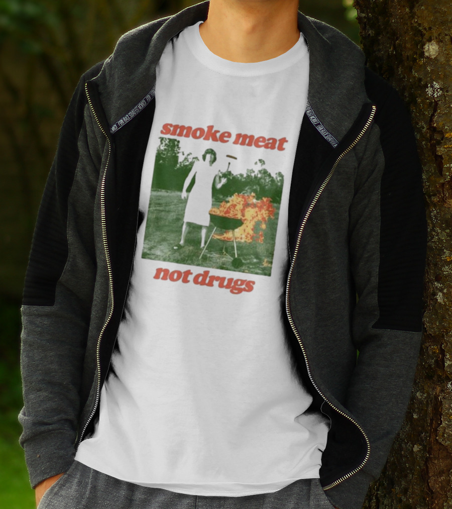 Smoke Meat Not Drugs Grilling Fire Green Scene T-Shirt