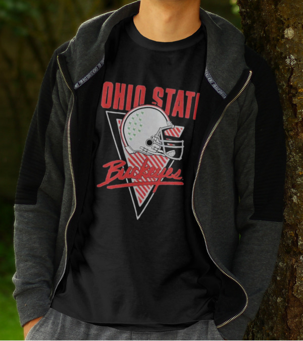 Ohio State Buckeyes Retro Helmet Triangular Background T-Shirt