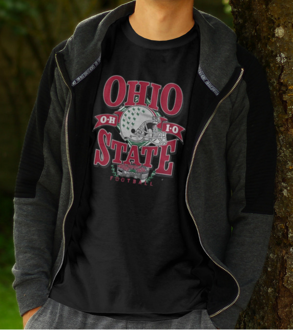 Ohio State Football OH IO State Vintage Helmet T-Shirt