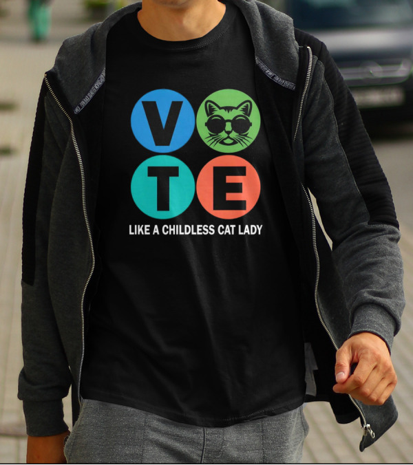 Vote Like A Childless Cat Lady Retro Circle Cat Face T-Shirt