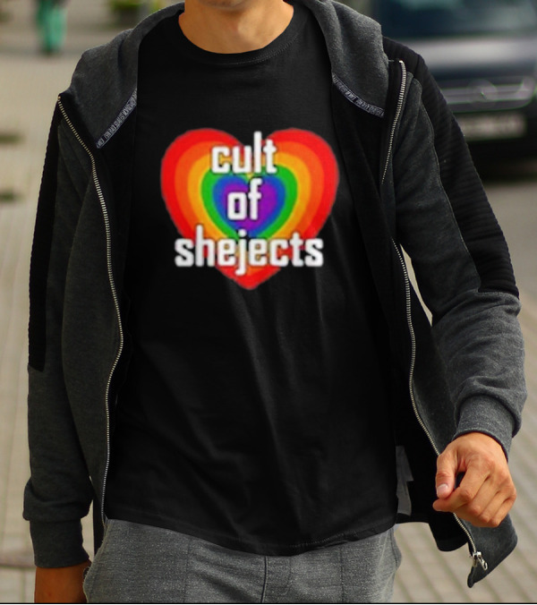 Reel Rejects Cult Of Shejects Heart Rainbow Pride New T-Shirt