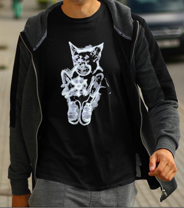Glyvees Aura Cat Sneakers Iconic Glow T-Shirt