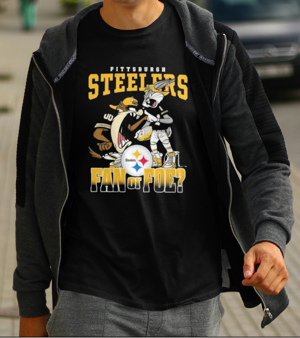 Pittsburgh Steelers Bugs Bunny Taz Fan Or Foe Showdown T-Shirt