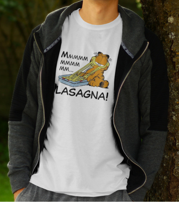 Garfield Mmmmmmmm MM Lasagna T-Shirt