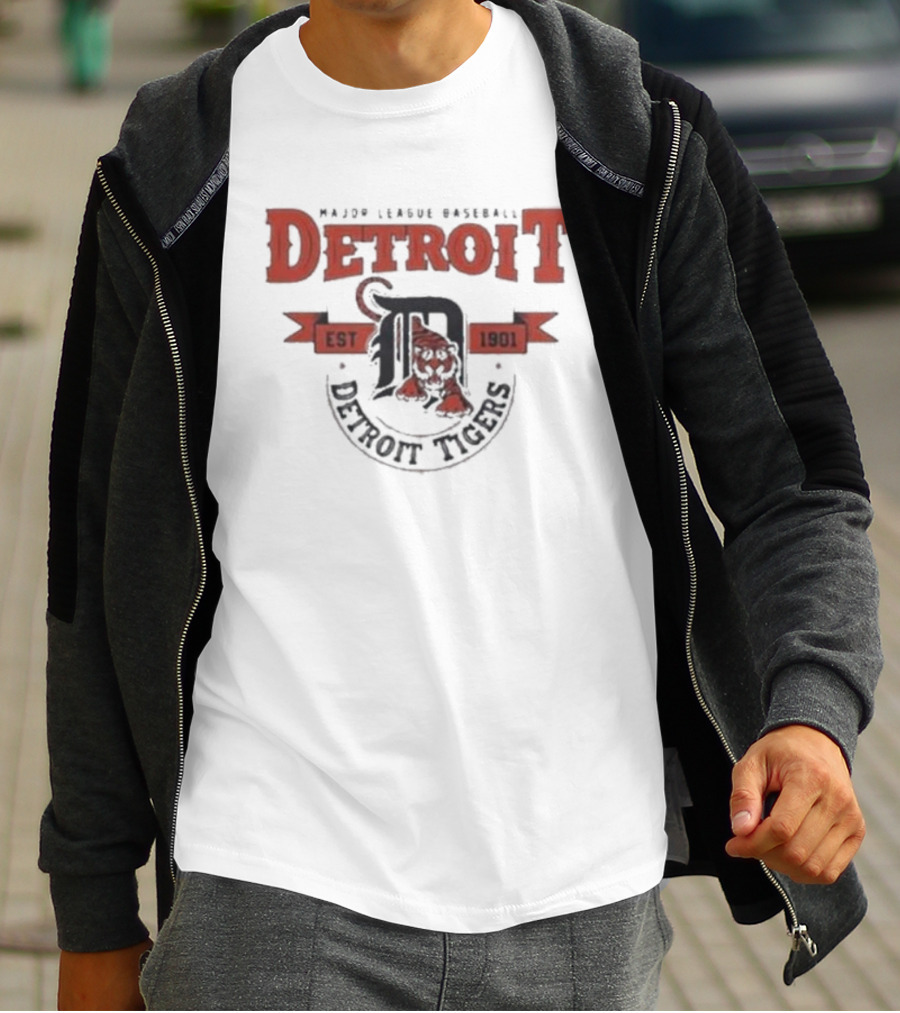 Major League Baseball Detroit Tigers Est 1901 T-Shirt
