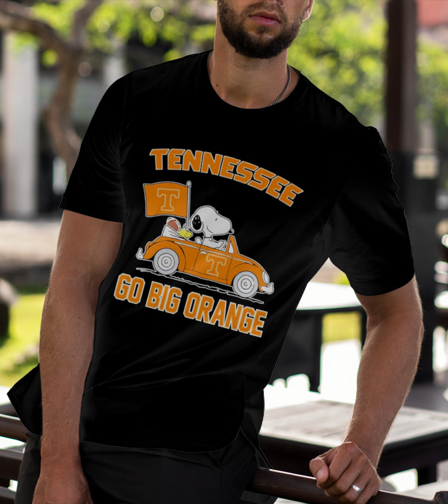 Tennessee Volunteers Snoopy Woodstock Car Go Big Orange T-Shirt