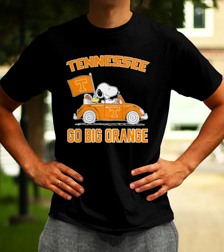 Tennessee Volunteers Snoopy Woodstock Car Go Big Orange T-Shirt