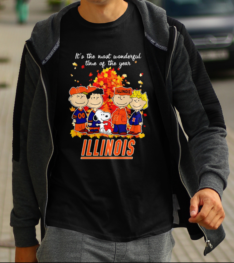 Peanuts Illinois Fall It's The Most Wonderful Time Of The Year Charlie Brown Snoopy Autumn Leaves T-Shirt