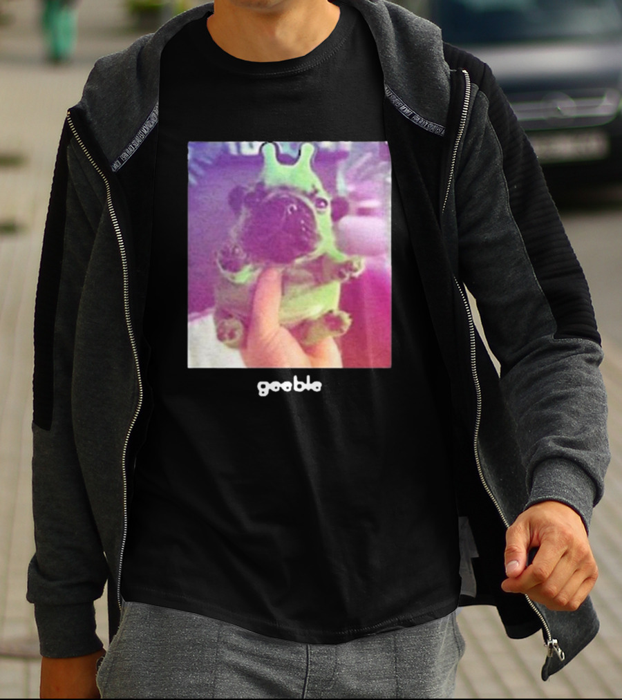 Pibble Palace Geeble Pug Crown T-Shirt