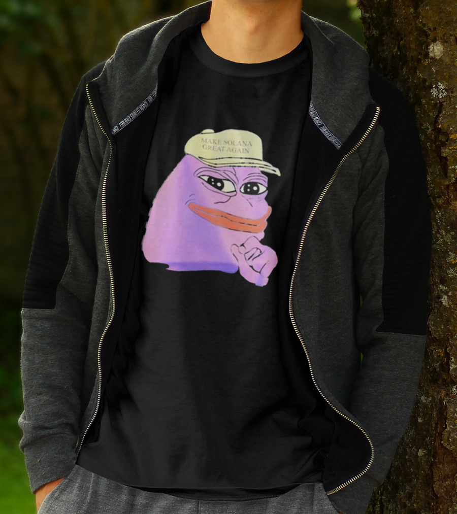 Purple Pepe Make Solana Great Again Hat T-Shirt