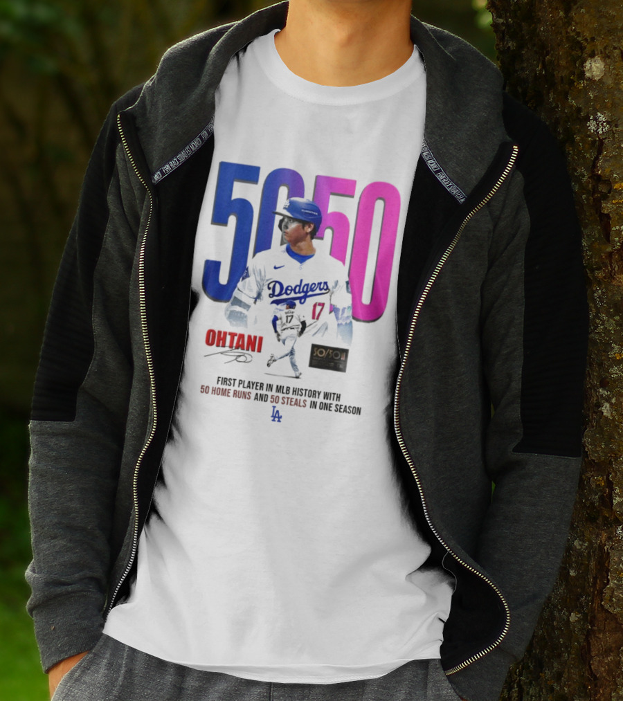 Los Angeles Dodgers Shohei Ohtani 50/50 First Player In MLB History With 50 Home Runs And 50 Steals In One Season T-Shirt