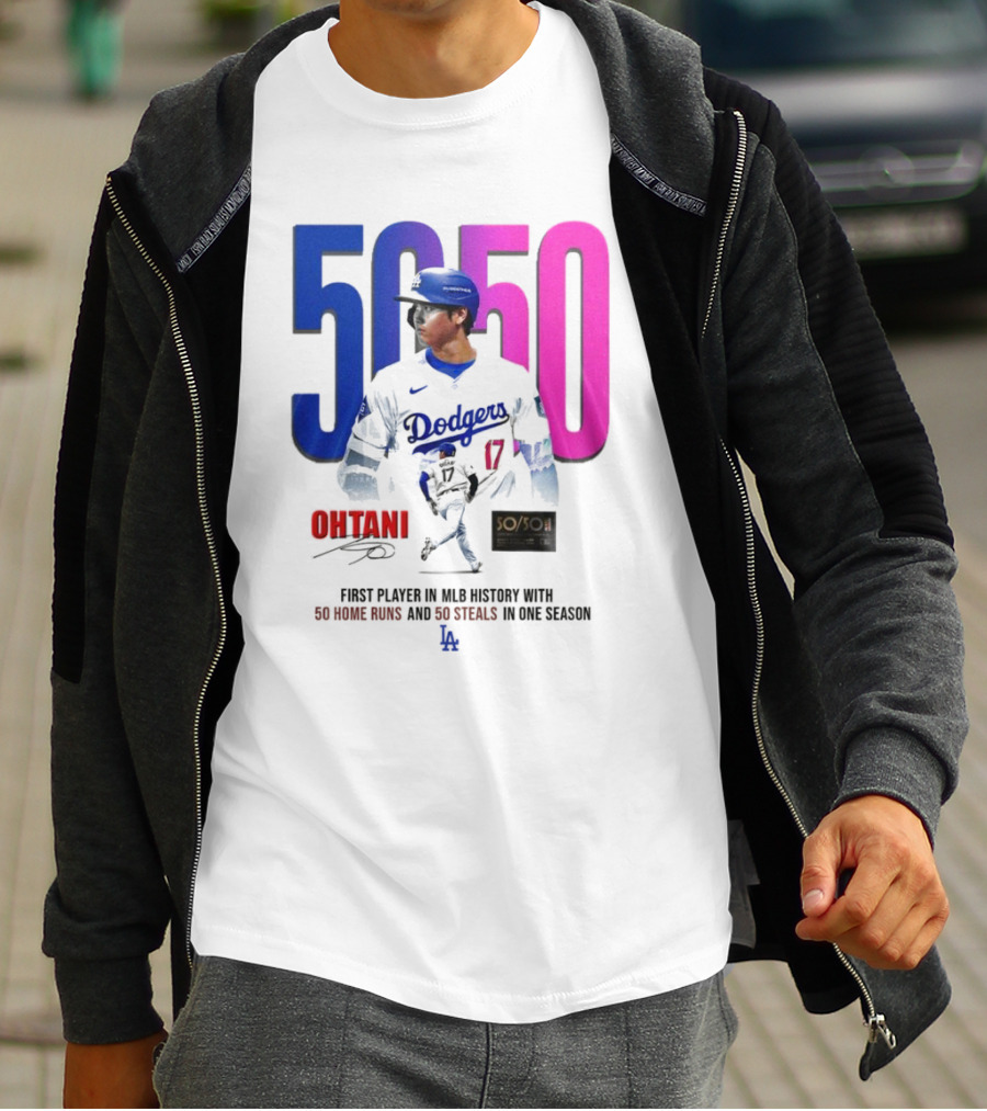 Los Angeles Dodgers Shohei Ohtani 50/50 First Player In MLB History With 50 Home Runs And 50 Steals In One Season T-Shirt