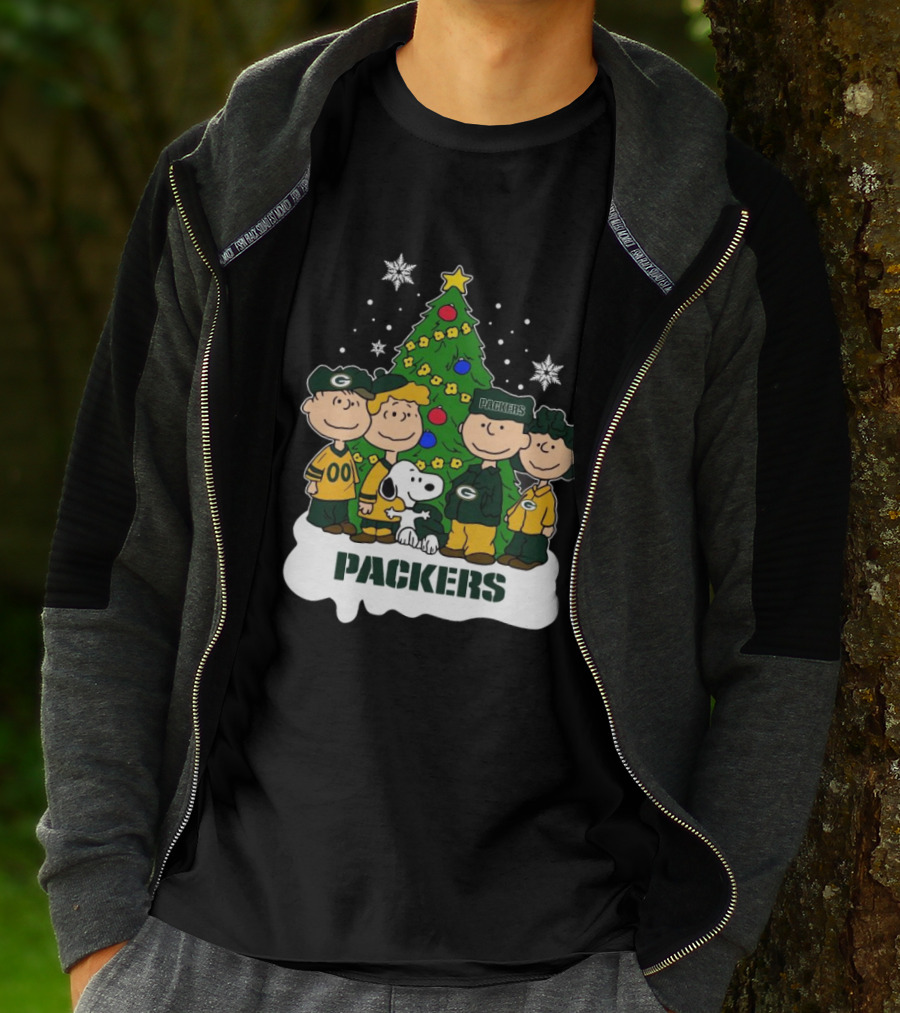 Snoopy The Peanuts Packers NFL Christmas T-Shirt