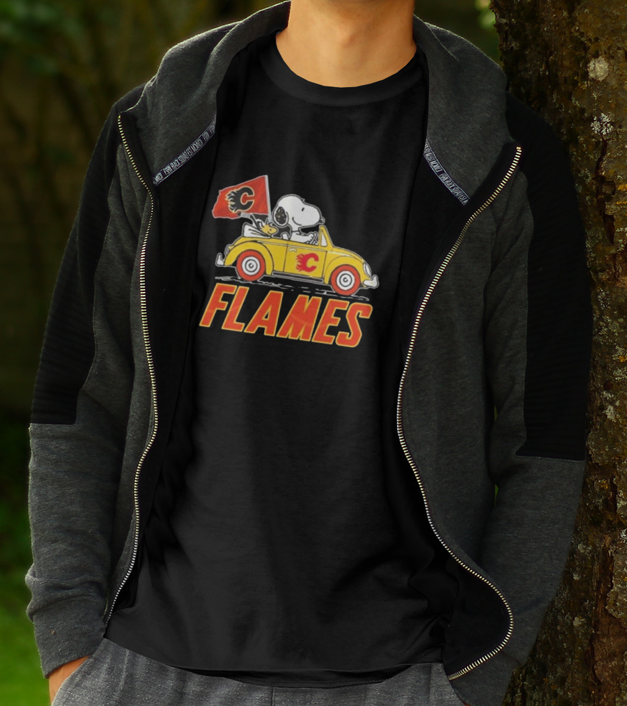 Snoopy Woodstock Driving Calgary Flames Car T-Shirt