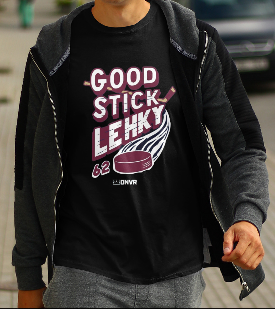 DNVR Good Stick Lehky 62 Hockey Puck And Stick T-Shirt