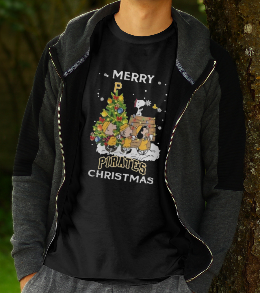 Pittsburgh Pirates X Snoopy Merry Pirates Christmas T-Shirt