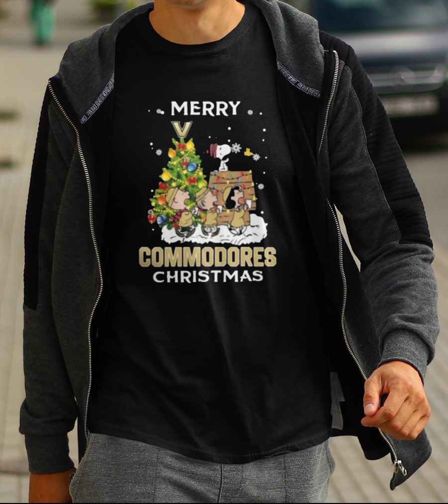 Vanderbilt Commodores Snoopy And Friends Merry Christmas T-Shirt