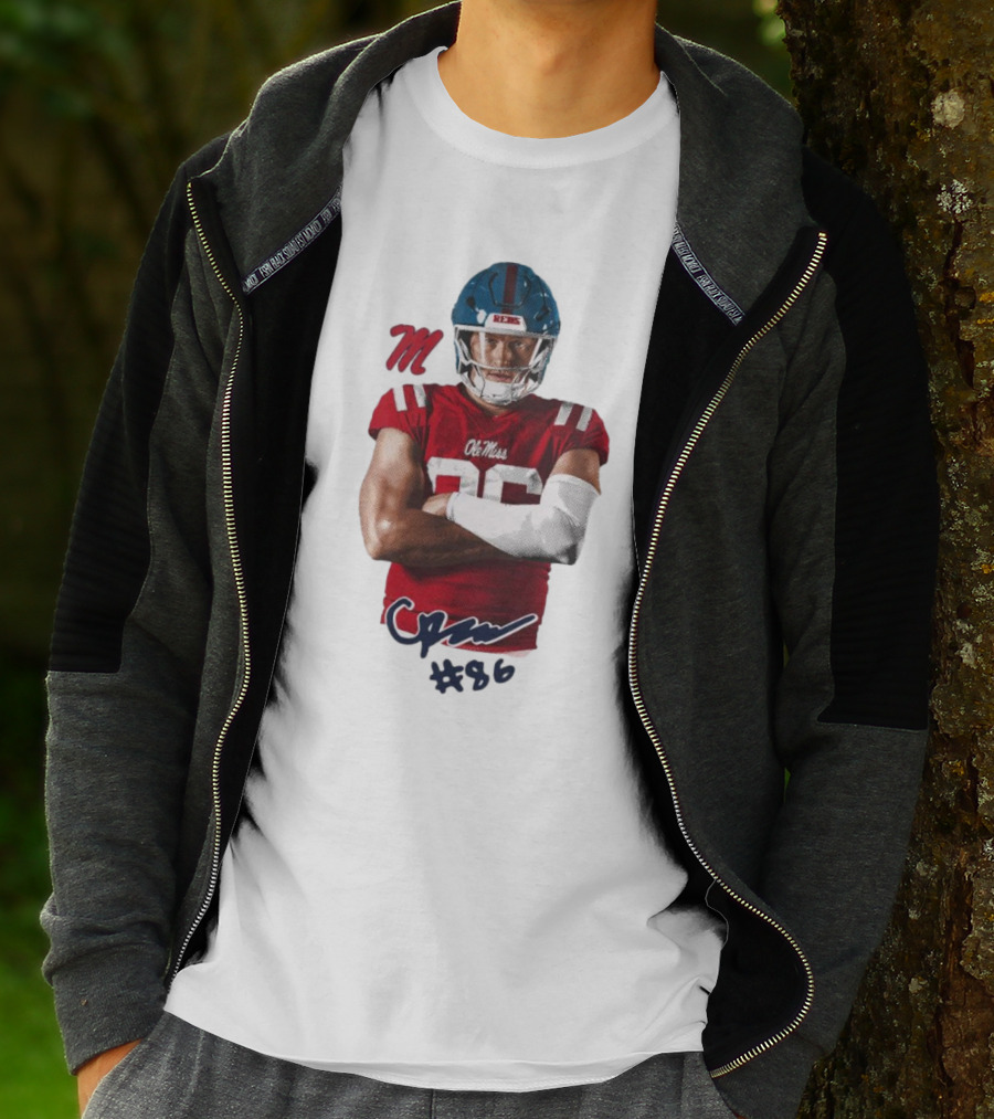 Caden Prieskorn Ole Miss Rebels #86 Signature Portrait M T-Shirt