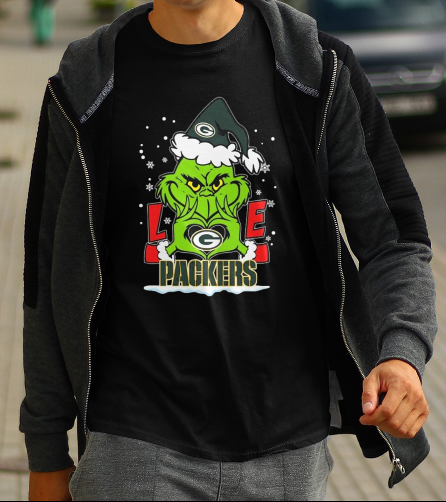 The Grinch Love Green Bay Packers Christmas Snowflakes T-Shirt
