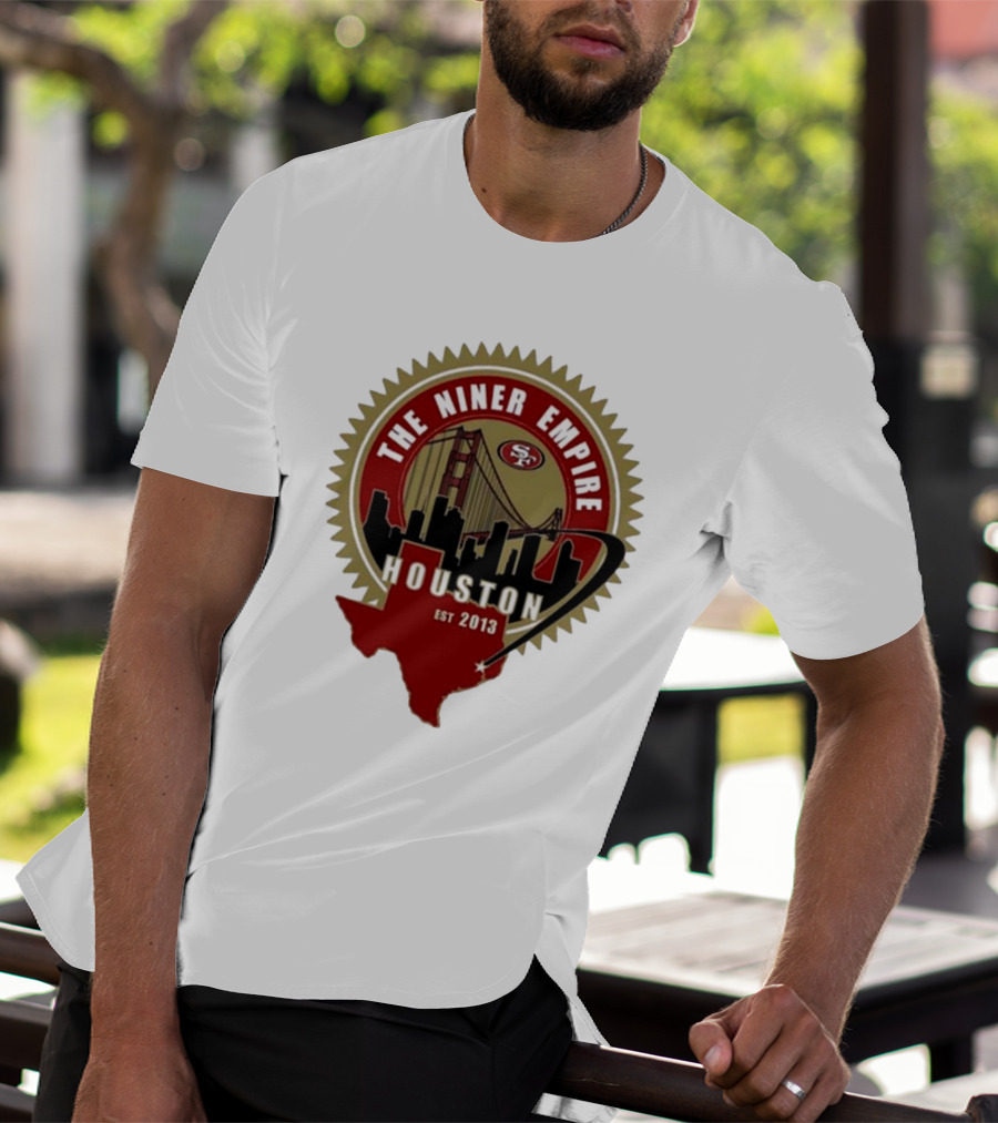 San Francisco 49ers NFL The Niner Empire Houston Est 2013 Golden Gate Bridge Skyline Badge T-Shirt