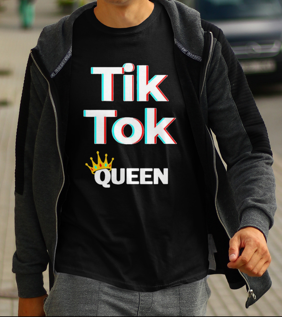 Tik Tok Queen Crown Social Media Video Meme T-Shirt