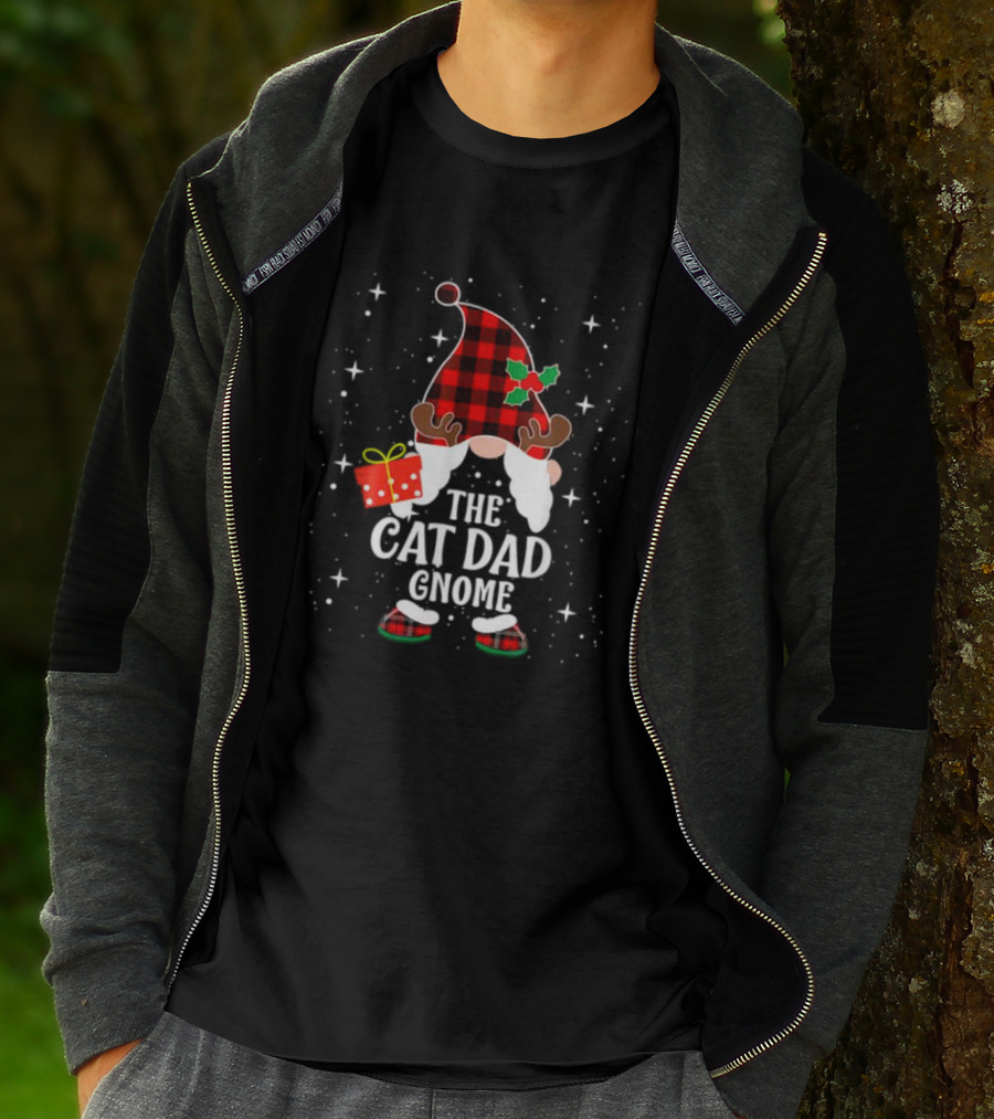 The Cat Dad Gnome Buffalo Plaid Christmas Pajama Matching Family T-Shirt